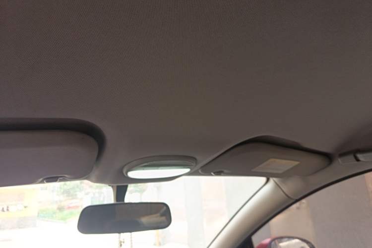 Used Chery QQ Little Ant 2022 Revised Version Sweet Pink Edition Half-Sugar Version Lithium Iron Phosphate 30.7 kWh 30 kW 301 km Headliner