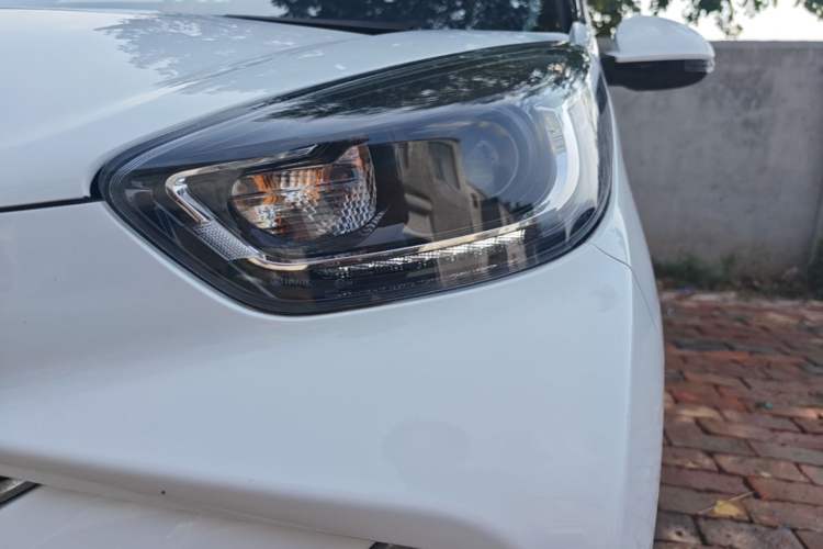 Used Chery QQ Little Ant 2022 Sweet Pink Edition Half-Sugar Version Lithium Iron Phosphate 30 kW 301 km Left Front Headlight