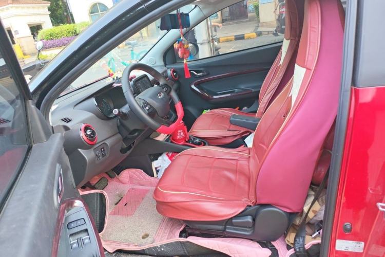 Used Chery QQ Little Ant 2022 Sweet Pink Edition Half-Sugar Version Lithium Iron Phosphate 30 kW 301 km Left Front Seat