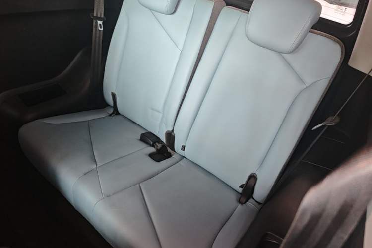 Used Chery QQ Little Ant 2022 Sweet Pink Edition Half-Sugar Version Lithium Iron Phosphate 29.2 kWh 30 kW 301 km Left Rear Seat