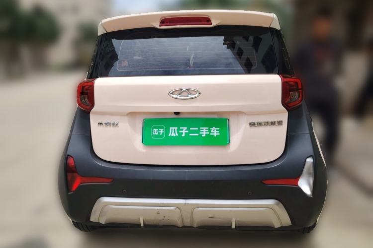 Used Chery QQ Little Ant 2022 Revised Version Sweet Pink Edition Half-Sugar Version Lithium Iron Phosphate 30.7 kWh 30 kW 301 km Rear