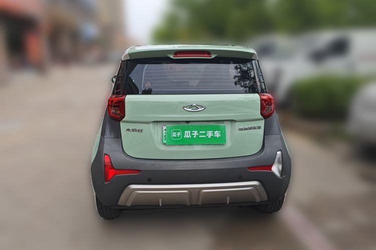 Used Chery QQ Little Ant 2022 Revised Version Sweet Pink Edition Half-Sugar Version Lithium Iron Phosphate 30.7 kWh 30 kW 301 km Rear
