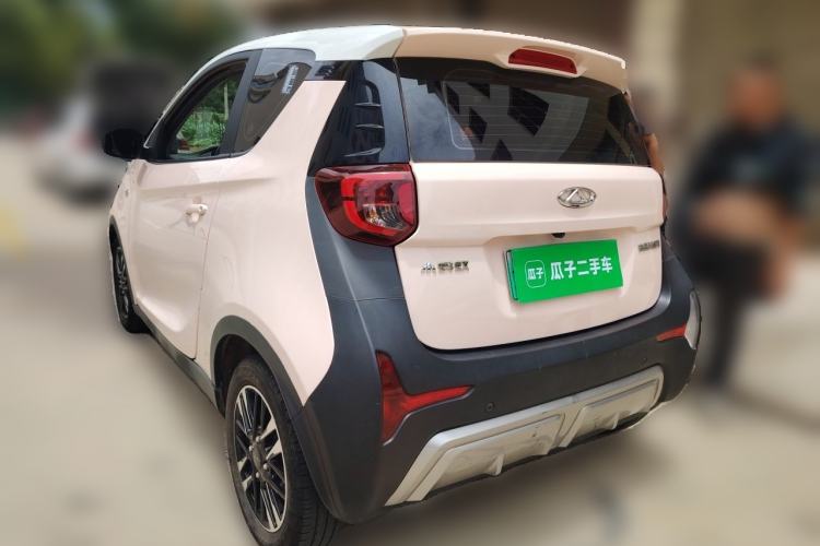 Used Chery QQ Little Ant 2022 Revised Version Sweet Pink Edition Half-Sugar Version Lithium Iron Phosphate 30.7 kWh 30 kW 301 km Rear Left 45 Deg