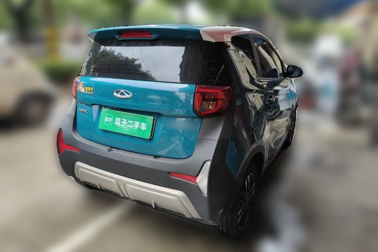 Used Chery QQ Little Ant 2022 Sweet Pink Edition Half-Sugar Version 3-Cell Lithium 30kW 301km Rear Right 45 Deg