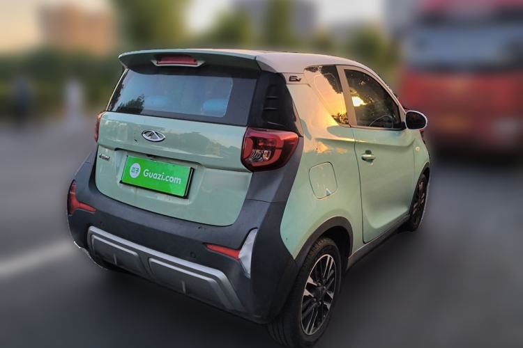Used Chery QQ Little Ant 2022 Revised Version Sweet Pink Edition Low-Sugar Version 30.6 kWh 30 kW 301 km Rear Right 45 Deg