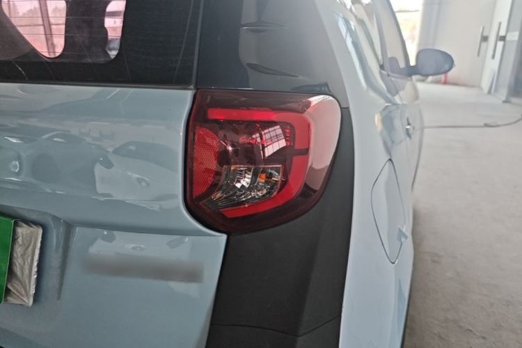 Used Chery QQ Little Ant 2022 Sweet Pink Edition Half-Sugar Version Lithium Iron Phosphate 29.2 kWh 30 kW 301 km Right Rear Taillight