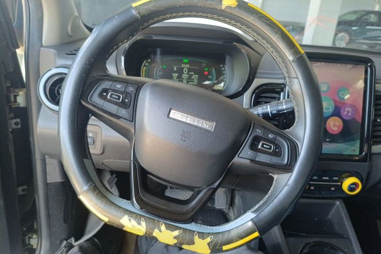Used Chery QQ Little Ant 2022 Sweet Pink Edition Half-Sugar Version Lithium Iron Phosphate 30 kW 301 km Steering Wheel