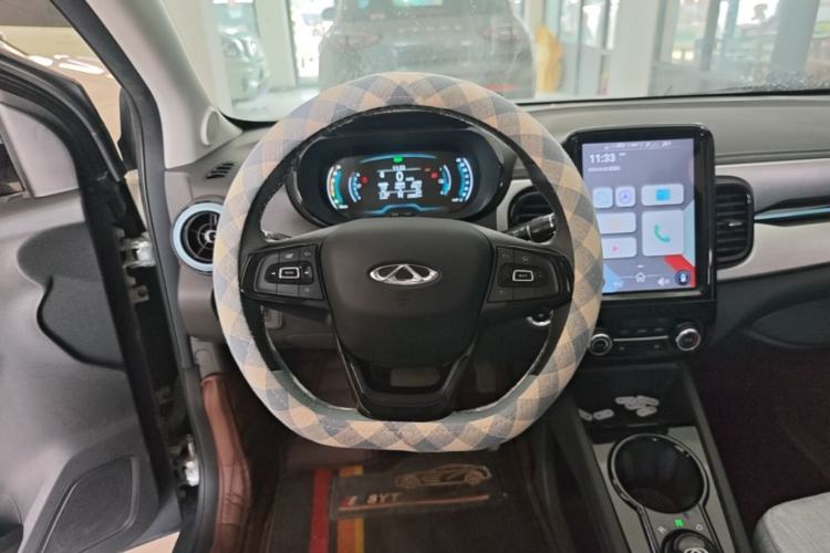 Used Chery QQ Little Ant 2022 Sweet Pink Edition Half-Sugar Version Lithium Iron Phosphate 30 kW 301 km Steering Wheel