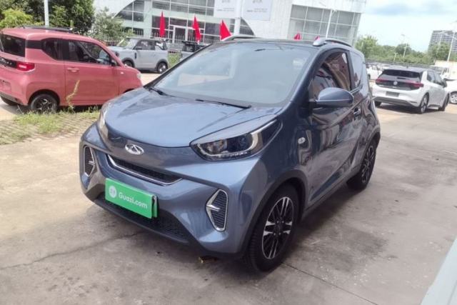 Ojetý Chery QQ Little Ant 2022 Sweet Pink Edition Half-Sugar Version 3-Cell Lithium 30kW 408km