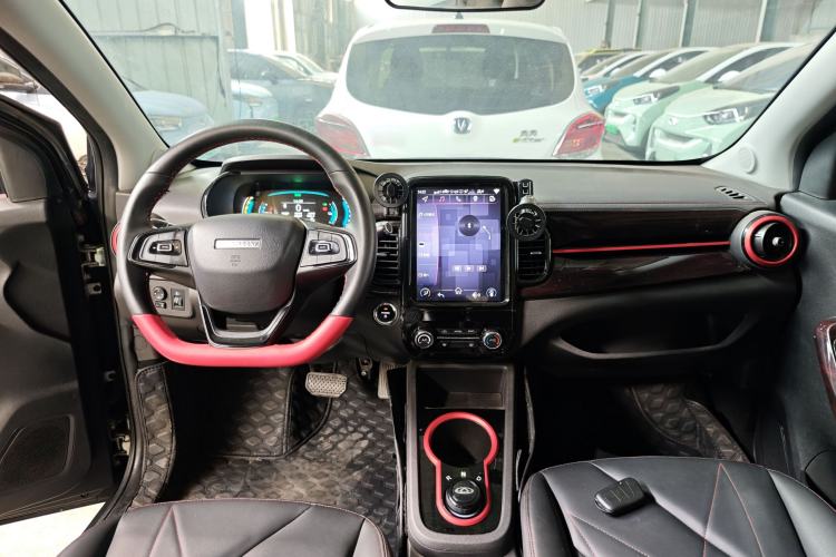 Used Chery QQ Little Ant 2022 Sweet Pink Edition Full-Sugar Version Lithium Iron Phosphate 30 kW 301 km Center Console
