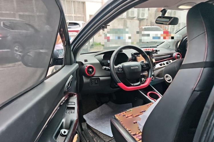 Used Chery QQ Little Ant 2022 Revised Version Sweet Pink Edition Half-Sugar Version Lithium Iron Phosphate 30.7 kWh 30 kW 301 km Driver Seat
