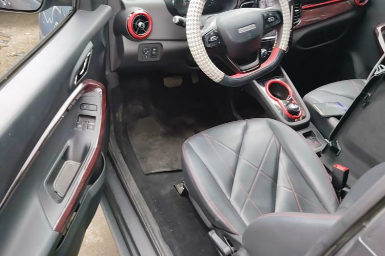 Used Chery QQ Little Ant 2022 Sweet Pink Edition Half-Sugar Version 3-Cell Lithium 30kW 301km Driver Seat