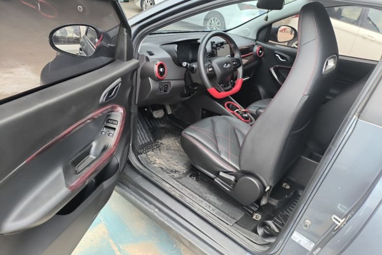 Used Chery QQ Little Ant 2022 Sweet Pink Edition Half-Sugar Version Lithium Iron Phosphate 29.2 kWh 30 kW 301 km Driver Seat