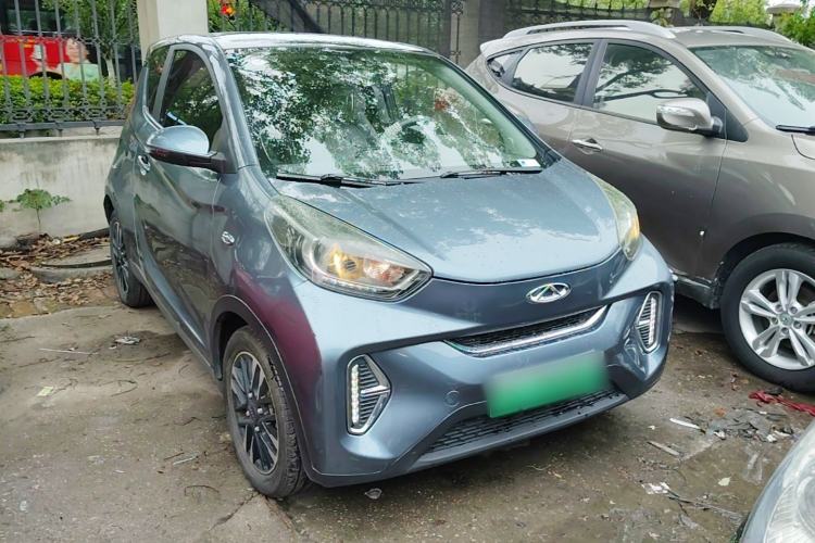 Used Chery QQ Little Ant 2022 Sweet Pink Edition Half-Sugar Version 3-Cell Lithium 30kW 301km Exterior 1