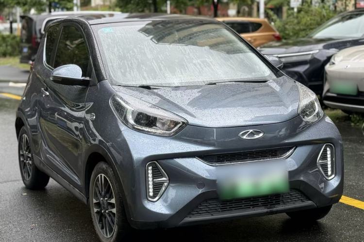 Used Chery QQ Little Ant 2022 Revised Version Sweet Pink Edition Half-Sugar Version Lithium Iron Phosphate 30.7 kWh 30 kW 301 km Exterior 2