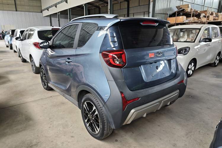 Used Chery QQ Little Ant 2022 Sweet Pink Edition Full-Sugar Version Lithium Iron Phosphate 30 kW 301 km Exterior 2