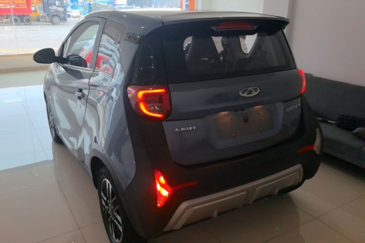 Used Chery QQ Little Ant 2022 Revised Version Sweet Pink Edition Half-Sugar Version Lithium Iron Phosphate 30.7 kWh 30 kW 301 km Exterior 2