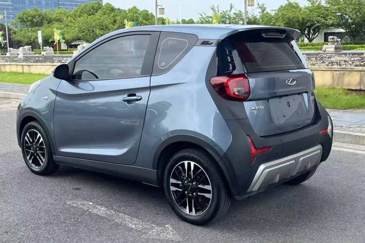 Used Chery QQ Little Ant 2022 Sweet Pink Edition Half-Sugar Version Lithium Iron Phosphate 29.2 kWh 30 kW 301 km Exterior 4