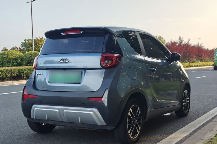 Used Chery QQ Little Ant 2022 Revised Version Sweet Pink Edition Half-Sugar Version Lithium Iron Phosphate 30.7 kWh 30 kW 301 km Exterior 5