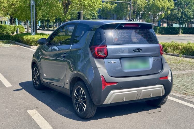 Used Chery QQ Little Ant 2022 Revised Version Sweet Pink Edition Half-Sugar Version Lithium Iron Phosphate 30.7 kWh 30 kW 301 km Exterior 6