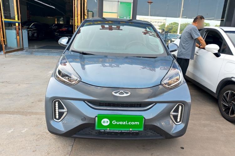 Used Chery QQ Little Ant 2022 Revised Version Sweet Pink Edition Half-Sugar Version Lithium Iron Phosphate 30.7 kWh 30 kW 301 km Front