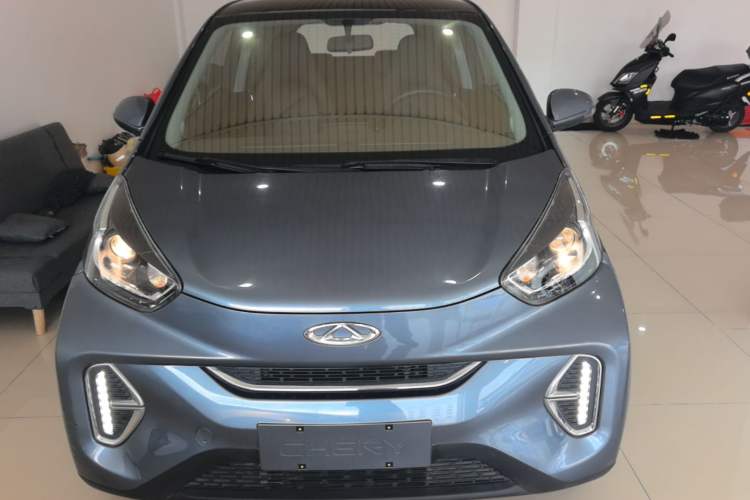 Used Chery QQ Little Ant 2022 Revised Version Sweet Pink Edition Half-Sugar Version Lithium Iron Phosphate 30.7 kWh 30 kW 301 km Front