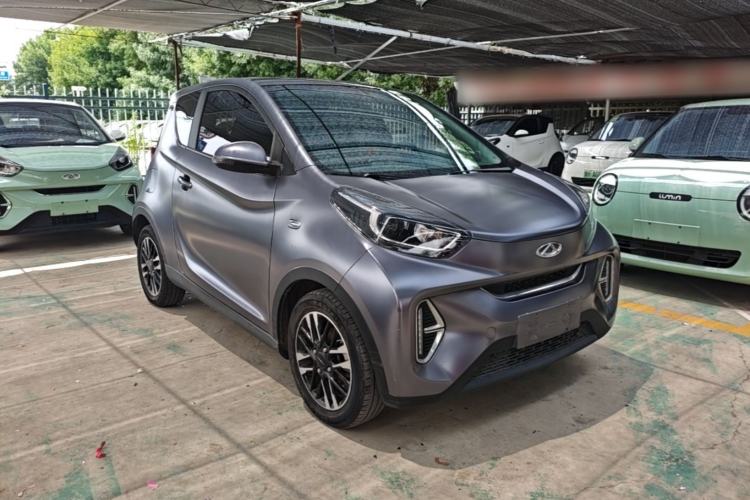 Used Chery QQ Little Ant 2022 Sweet Pink Edition Half-Sugar Version Lithium Iron Phosphate 30 kW 301 km Front Right 45 Deg