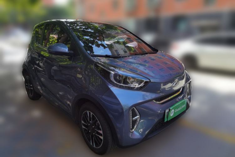 Used Chery QQ Little Ant 2022 Revised Version Sweet Pink Edition Half-Sugar Version Lithium Iron Phosphate 30.7 kWh 30 kW 301 km Front Right 45 Deg