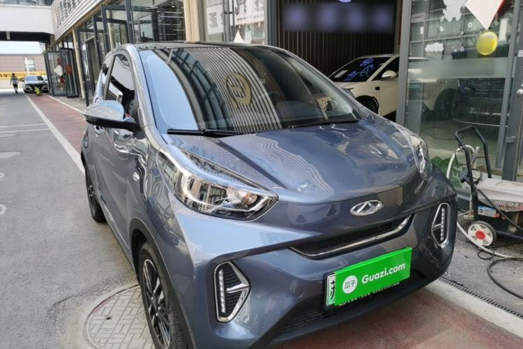 Used Chery QQ Little Ant 2022 Sweet Pink Edition Half-Sugar Version Lithium Iron Phosphate 29.2 kWh 30 kW 301 km Front Right 45 Deg