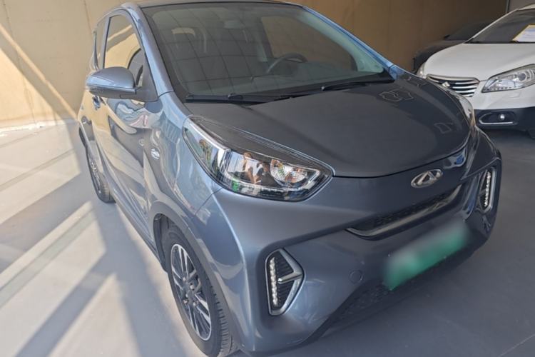 Used Chery QQ Little Ant 2022 Sweet Pink Edition Half-Sugar Version 3-Cell Lithium 30kW 301km Front Right 45 Deg
