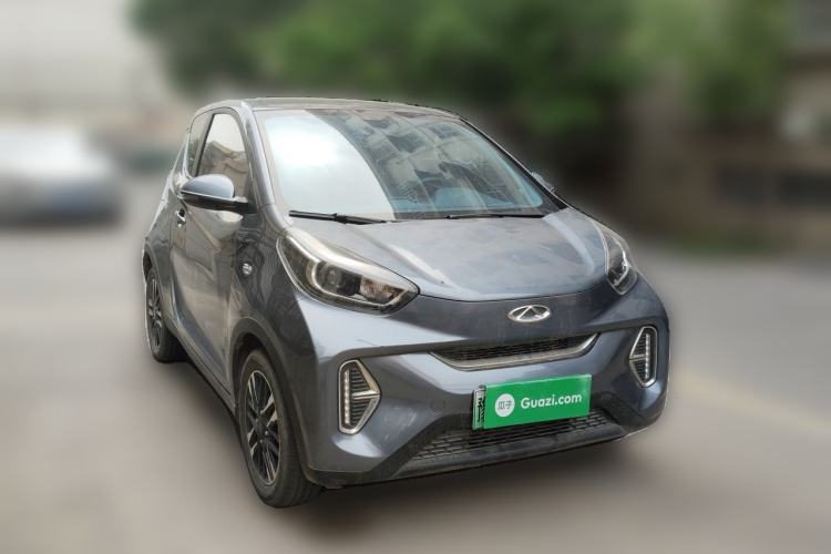Used Chery QQ Little Ant 2022 Revised Version Sweet Pink Edition Half-Sugar Version Lithium Iron Phosphate 30.7 kWh 30 kW 301 km Front Right 45 Deg