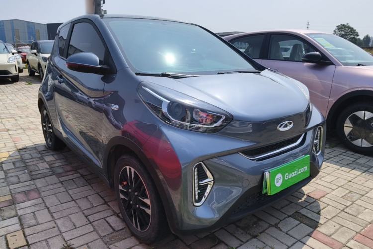 Used Chery QQ Little Ant 2022 Sweet Pink Edition Half-Sugar Version Lithium Iron Phosphate 30 kW 301 km Front Right 45 Deg