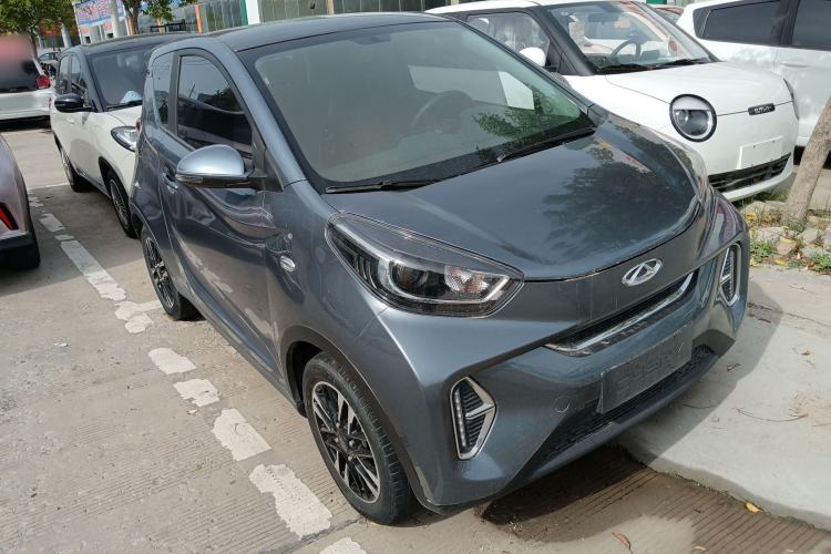 Used Chery QQ Little Ant 2022 Sweet Pink Edition Half-Sugar Version Lithium Iron Phosphate 30 kW 301 km Front Right 45 Deg
