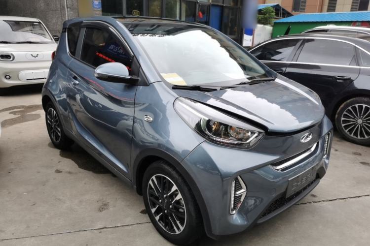 Used Chery QQ Little Ant 2022 Sweet Pink Edition Half-Sugar Version Lithium Iron Phosphate 30 kW 301 km Front Right 45 Deg