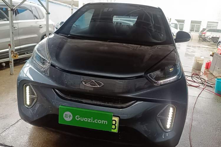 Used Chery QQ Little Ant 2022 Revised Version Sweet Pink Edition Half-Sugar Version Lithium Iron Phosphate 30.7 kWh 30 kW 301 km Front