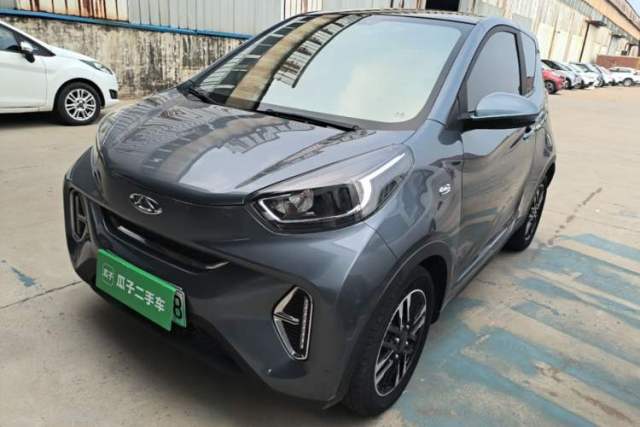 Ojetý Chery QQ Little Ant 2022 Sweet Pink Edition Half-Sugar Version Lithium Iron Phosphate 29.2 kWh 30 kW 301 km