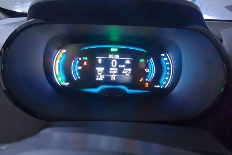 Used Chery QQ Little Ant 2022 Revised Version Sweet Pink Edition Half-Sugar Version Lithium Iron Phosphate 30.7 kWh 30 kW 301 km Instrument Cluster