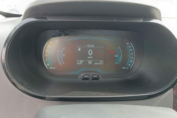 Used Chery QQ Little Ant 2022 Sweet Pink Edition Half-Sugar Version Lithium Iron Phosphate 30 kW 301 km Instrument Cluster