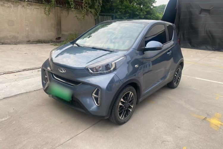 Used Chery QQ Little Ant 2022 Revised Version Sweet Pink Edition Half-Sugar Version Lithium Iron Phosphate 30.7 kWh 30 kW 301 km Interior 1