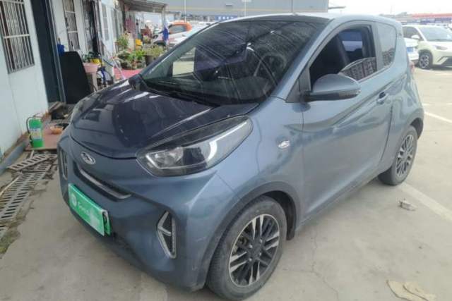 Used Chery QQ Little Ant 2022 Revised Version Sweet Pink Edition Half-Sugar Version Lithium Iron Phosphate 30.7 kWh 30 kW 301 km