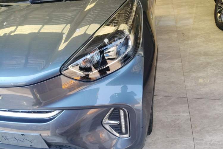 Used Chery QQ Little Ant 2022 Revised Version Sweet Pink Edition Half-Sugar Version Lithium Iron Phosphate 30.7 kWh 30 kW 301 km Left Front Headlight