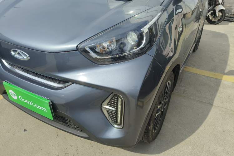 Used Chery QQ Little Ant 2022 Revised Version Sweet Pink Edition Half-Sugar Version Lithium Iron Phosphate 30.7 kWh 30 kW 301 km Left Front Headlight