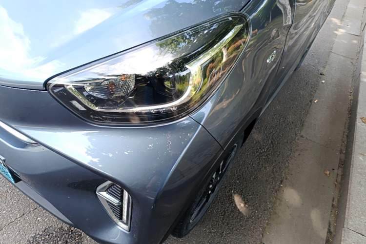 Used Chery QQ Little Ant 2022 300 000 Yuan "Ant Fan" Edition "Extra Sweet" Version Lithium Iron Phosphate 29.2 kWh 30 kW 301 km Left Front Headlight
