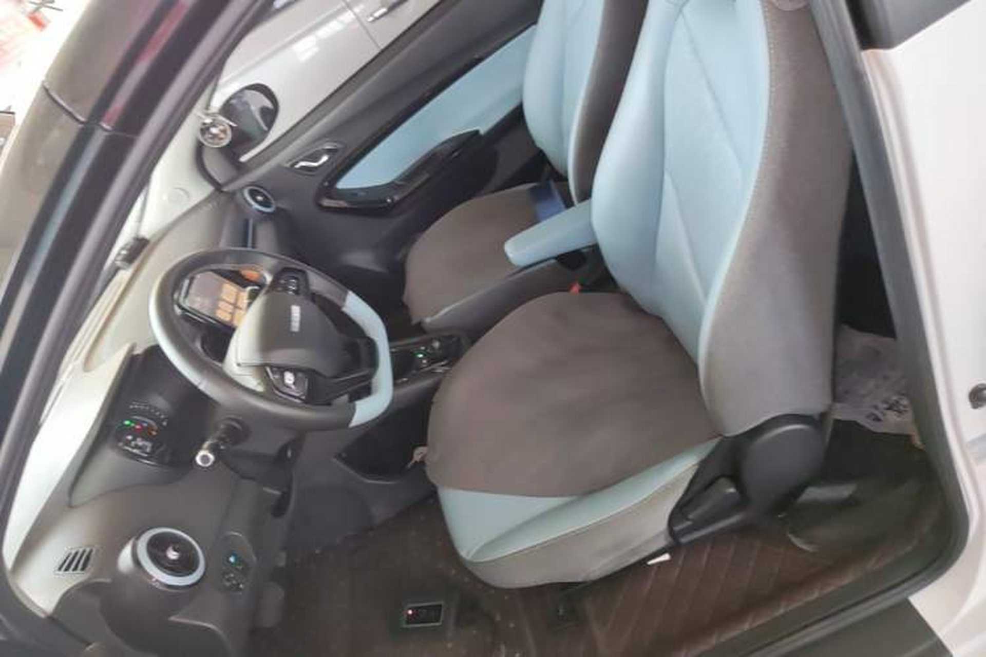 Used Chery QQ Little Ant 2022 Sweet Pink Edition Half-Sugar Version 3-Cell Lithium 30kW 301km Left Front Seat