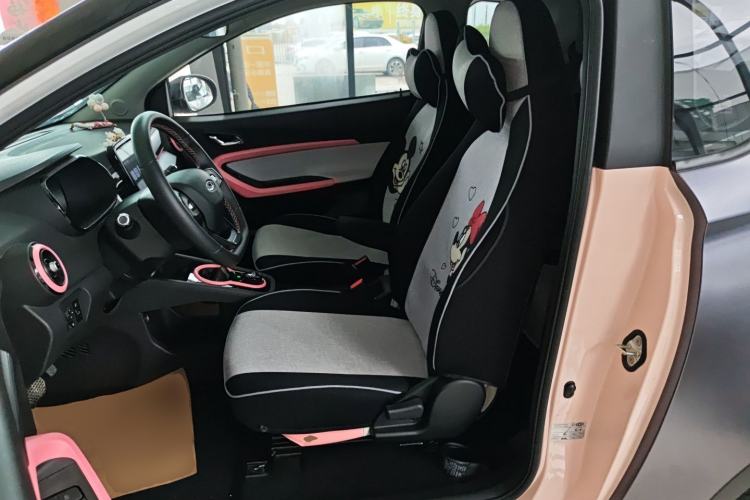 Used Chery QQ Little Ant 2022 Sweet Pink Edition Half-Sugar Version Lithium Iron Phosphate 29.2 kWh 30 kW 301 km Left Front Seat