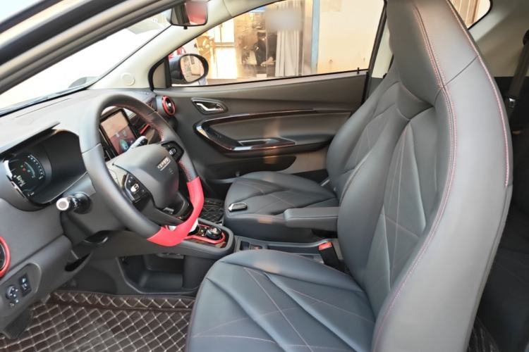 Used Chery QQ Little Ant 2022 Revised Version Sweet Pink Edition Half-Sugar Version Lithium Iron Phosphate 30.7 kWh 30 kW 301 km Left Front Seat
