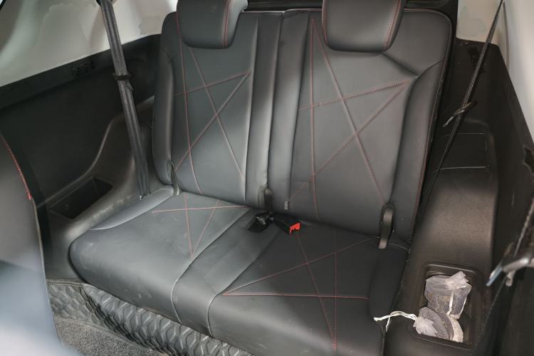 Used Chery QQ Little Ant 2022 Sweet Pink Edition Full-Sugar Version Lithium Iron Phosphate 30 kW 301 km Left Rear Seat
