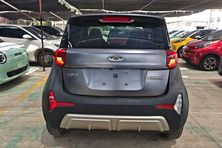 Used Chery QQ Little Ant 2022 Sweet Pink Edition Half-Sugar Version Lithium Iron Phosphate 30 kW 301 km Rear