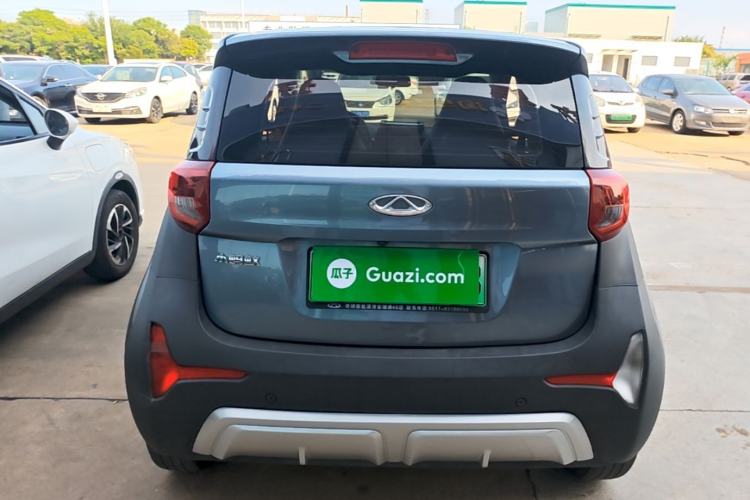Used Chery QQ Little Ant 2022 Revised Version Sweet Pink Edition Half-Sugar Version Lithium Iron Phosphate 30.7 kWh 30 kW 301 km Rear
