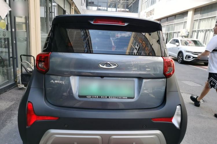 Used Chery QQ Little Ant 2022 Sweet Pink Edition Half-Sugar Version Lithium Iron Phosphate 29.2 kWh 30 kW 301 km Rear